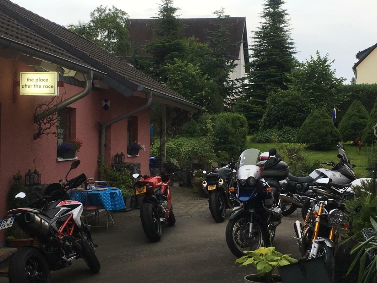 The Place After The Race B&B Müllenbach 외부 사진